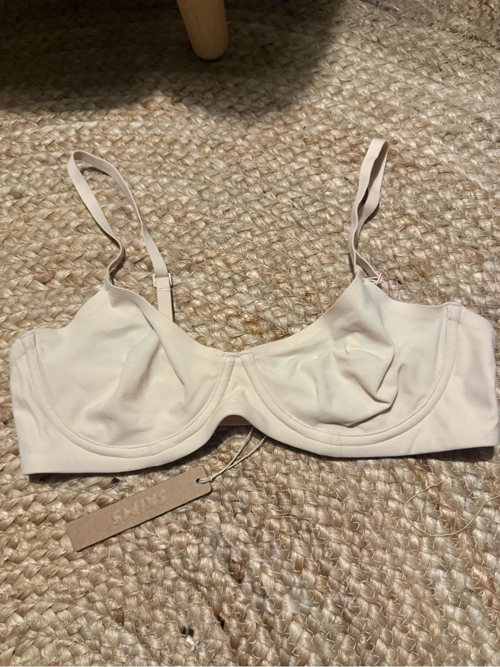SKIMS Light Cream Underwire Bralette